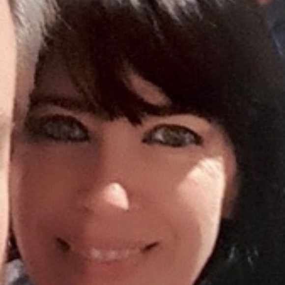 Meet your Posher, Stacy - Picture 7 of 8